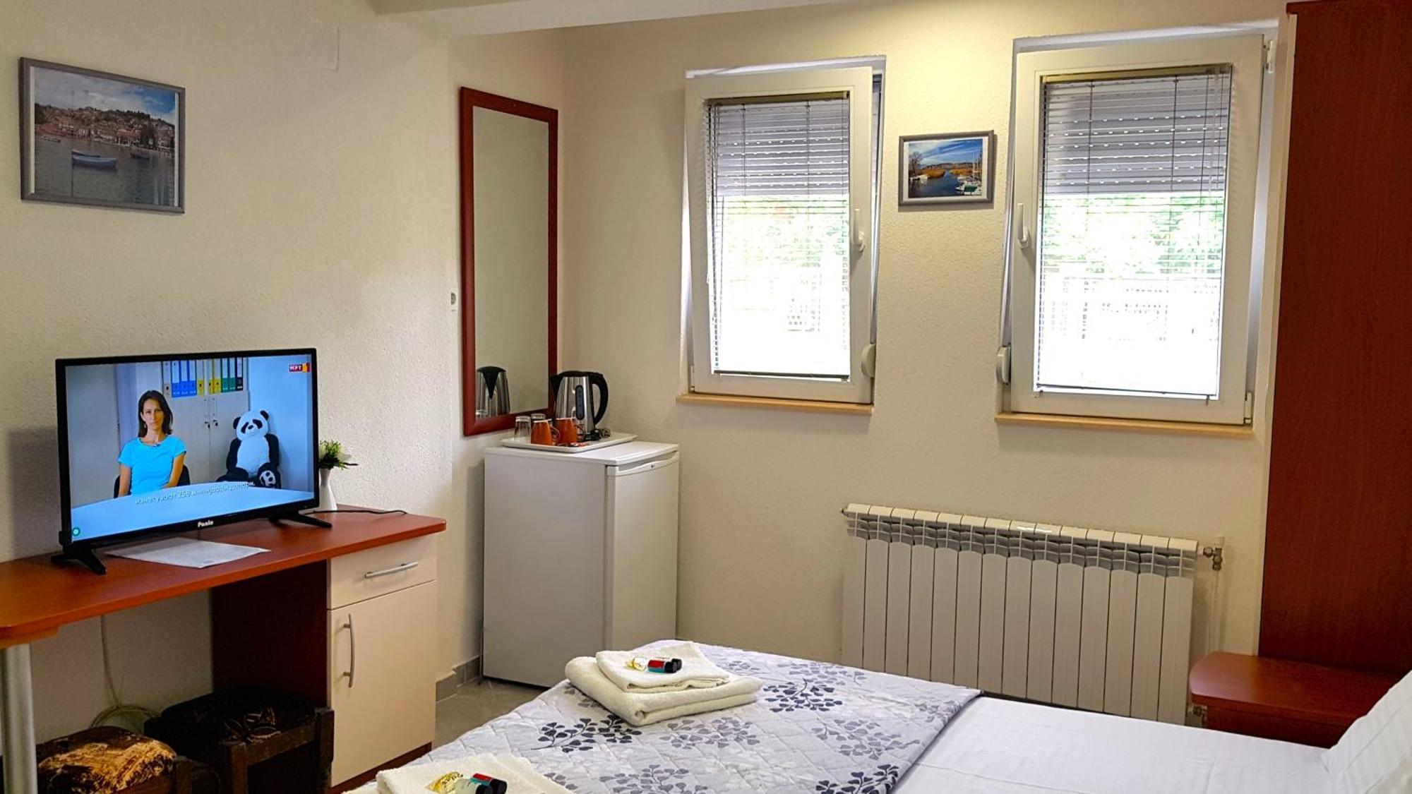 Studio Apartment Lis Ohrid Ngoại thất bức ảnh