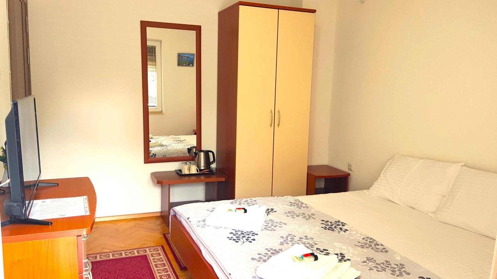 Studio Apartment Lis Ohrid Ngoại thất bức ảnh