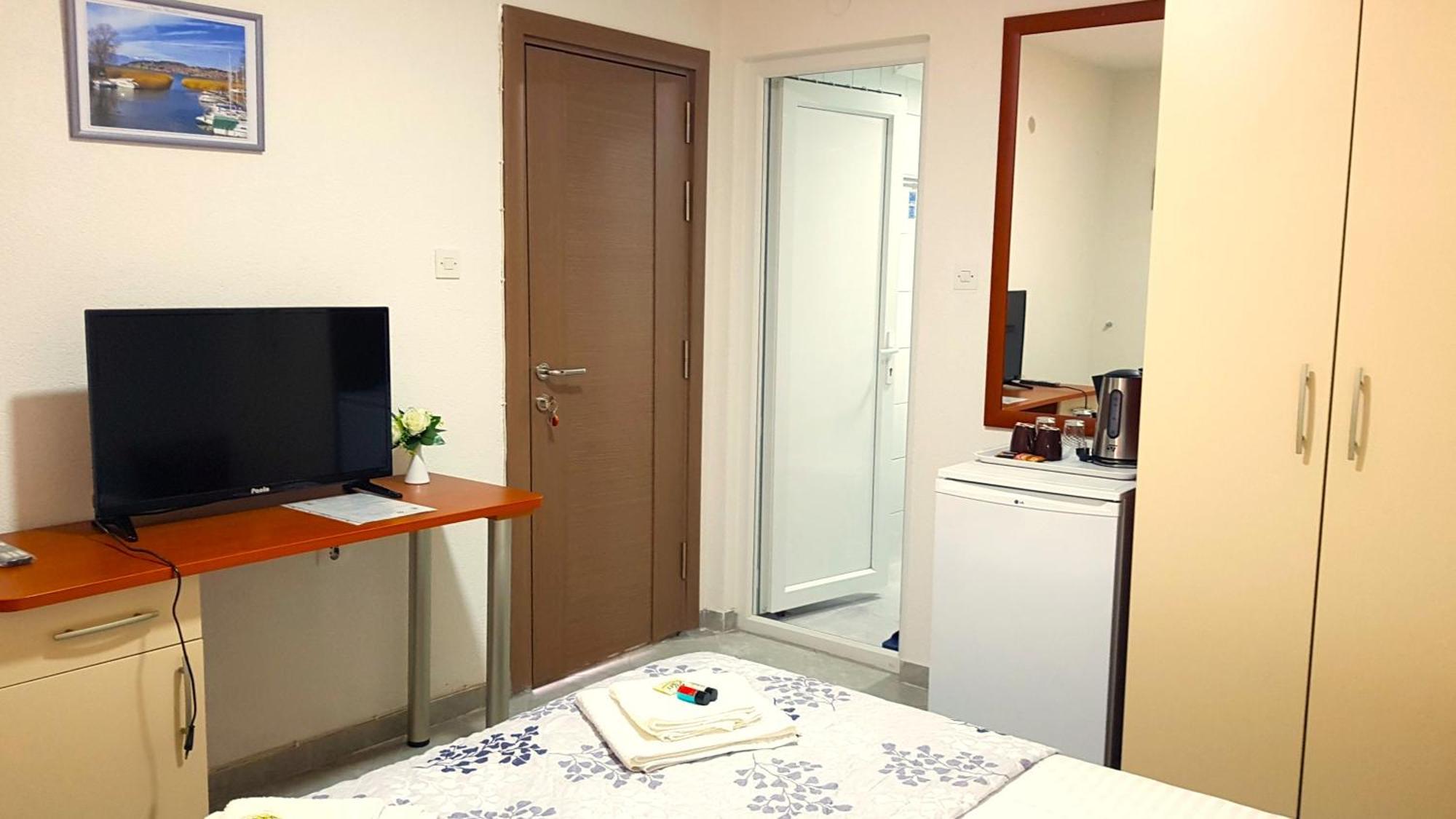 Studio Apartment Lis Ohrid Ngoại thất bức ảnh