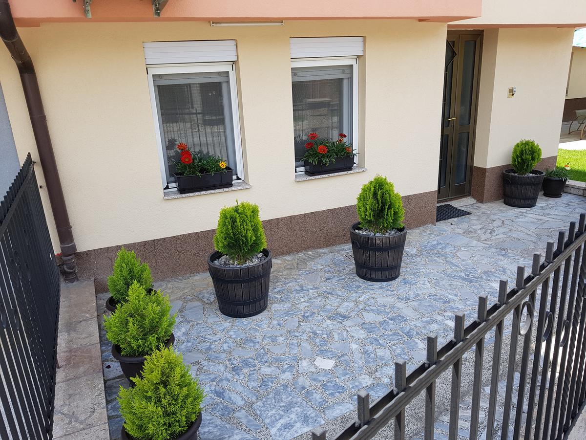Studio Apartment Lis Ohrid Ngoại thất bức ảnh